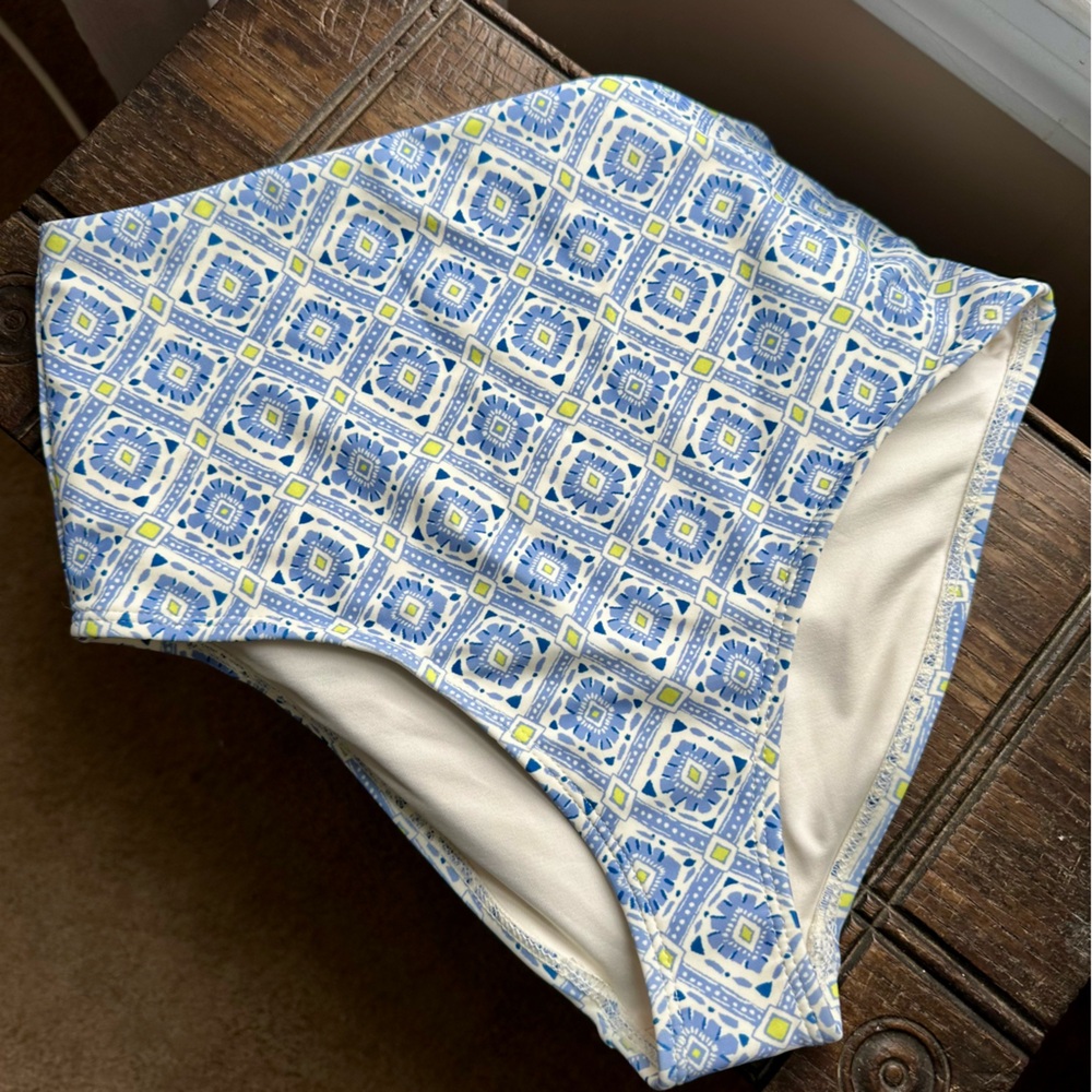 Classic High Rise Bikini Bottom in Tile Blue